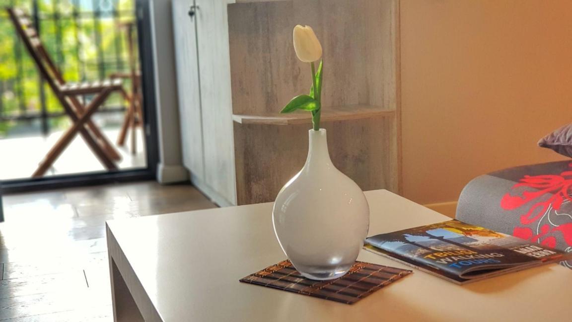 Your Home In Tbilisi: Cosy Stay In The Old City Buitenkant foto